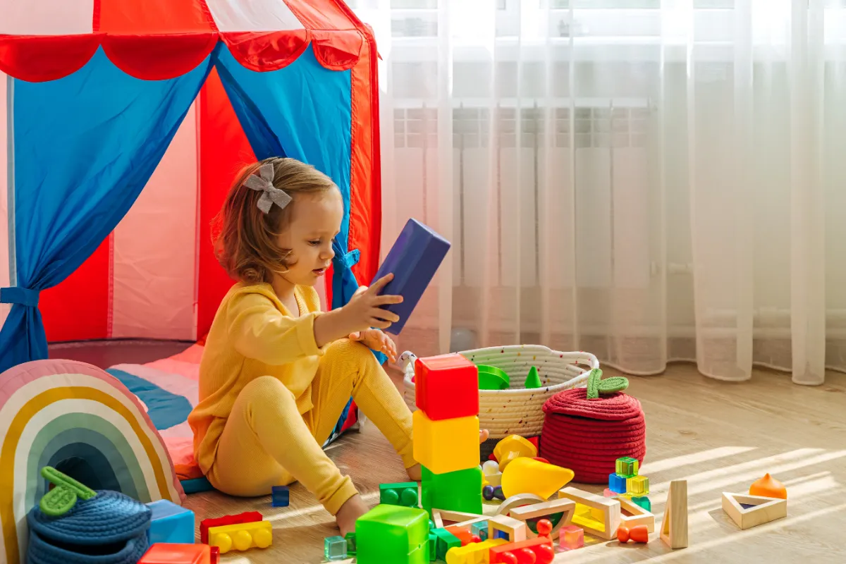 DIY : Créer des jouets sensoriels pour bébé à la maison.