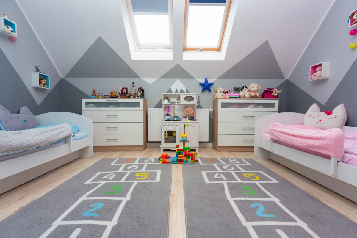 Idées de décoration de chambre pour des jumeaux.