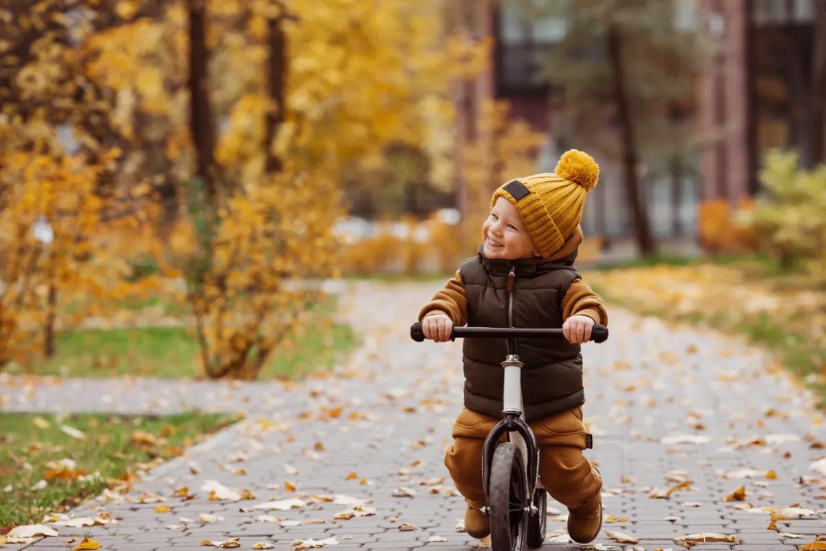 Comment habiller son bébé selon les saisons.